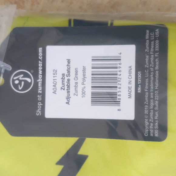 NWT Adjustable Zumba Satchel - Picture 2 of 3